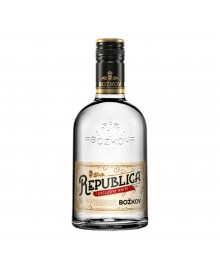 Rum Bozkov Republica Exclusive White 0,7l